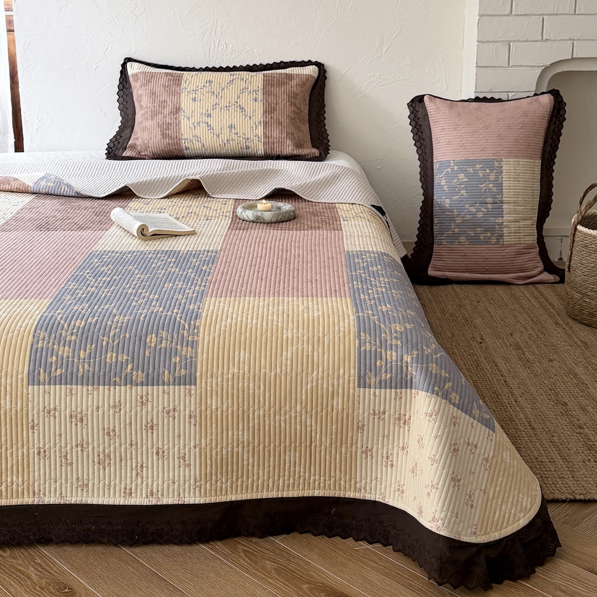 91家纺网 家纺一手货源 找家纺 （总）桃子家居 2026新款韩版纯棉花边法式花卉碎花水洗原生态纯棉棉麻多功能床盖三件套