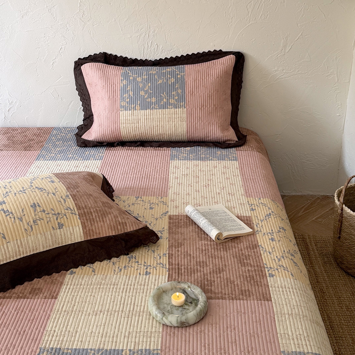 91家纺网 家纺一手货源 找家纺 （总）桃子家居 2026新款韩版纯棉花边法式花卉碎花水洗原生态纯棉棉麻多功能床盖三件套