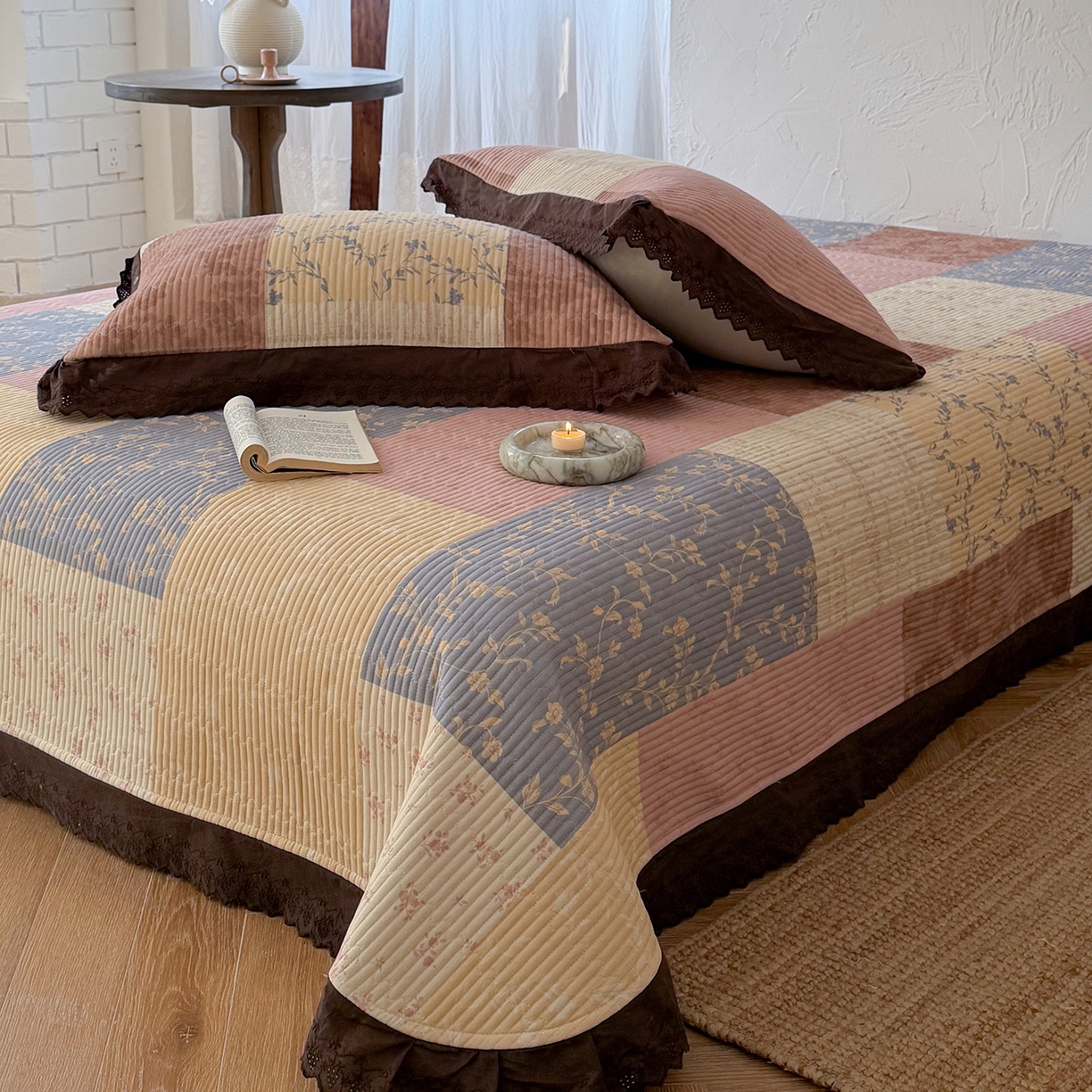 91家纺网 家纺一手货源 找家纺 桃子家居 2026新款韩版纯棉花边法式花卉碎花水洗原生态纯棉棉麻多功能床盖三件套 棉麻床盖-繁花兰