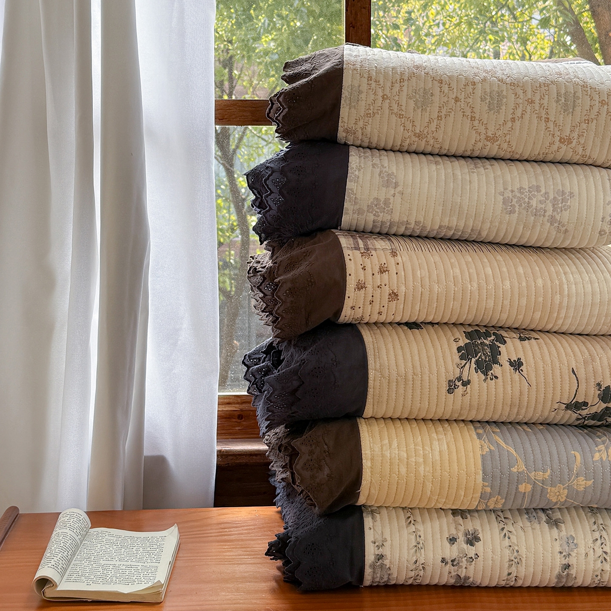 91家纺网 家纺一手货源 找家纺 桃子家居 2026新款韩版纯棉花边法式花卉碎花水洗原生态纯棉棉麻多功能床盖三件套 组合