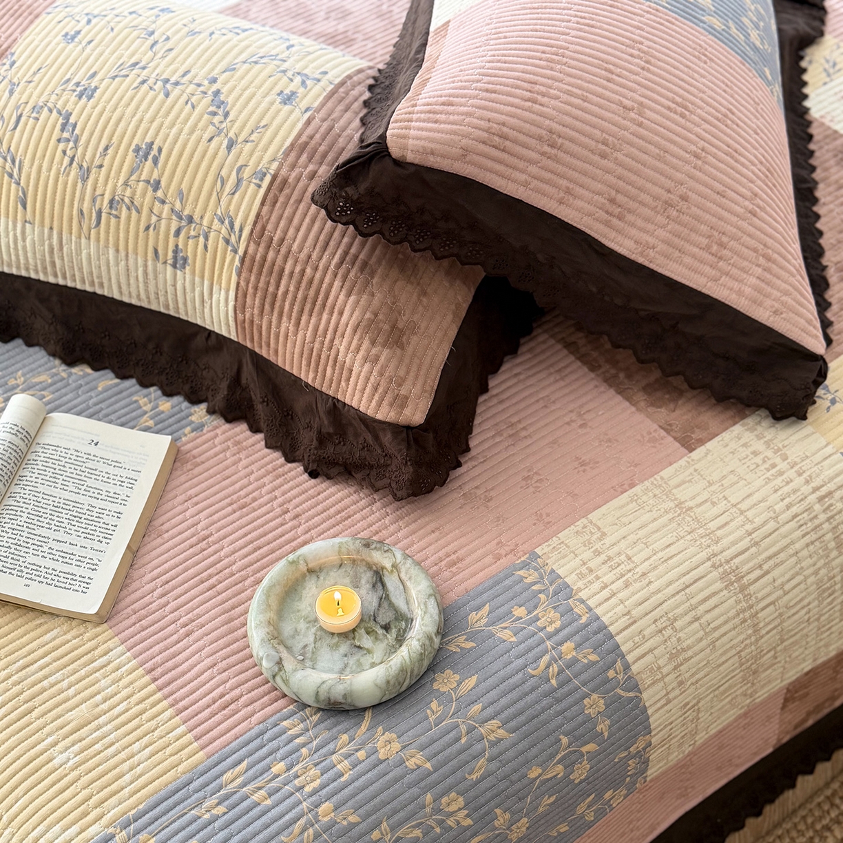 91家纺网 家纺一手货源 找家纺 桃子家居 2026新款韩版纯棉花边法式花卉碎花水洗原生态纯棉棉麻多功能床盖三件套 棉麻床盖-繁花兰