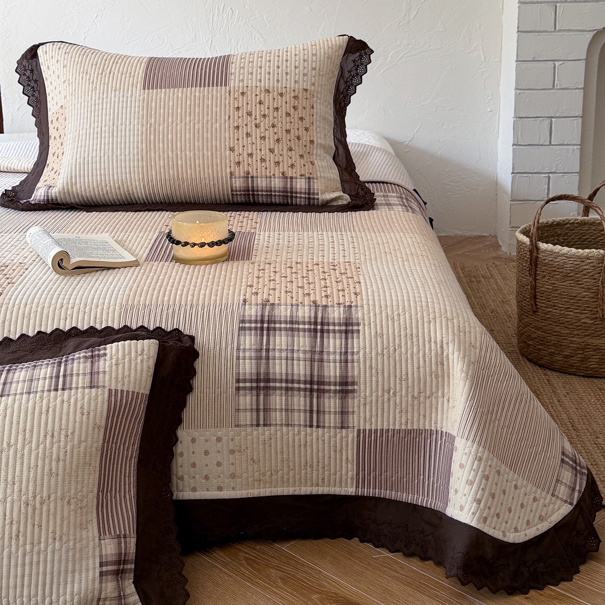 91家纺网 家纺一手货源 找家纺 桃子家居 2026新款韩版纯棉花边法式花卉碎花水洗原生态纯棉棉麻多功能床盖三件套 棉麻床盖-摩卡时光