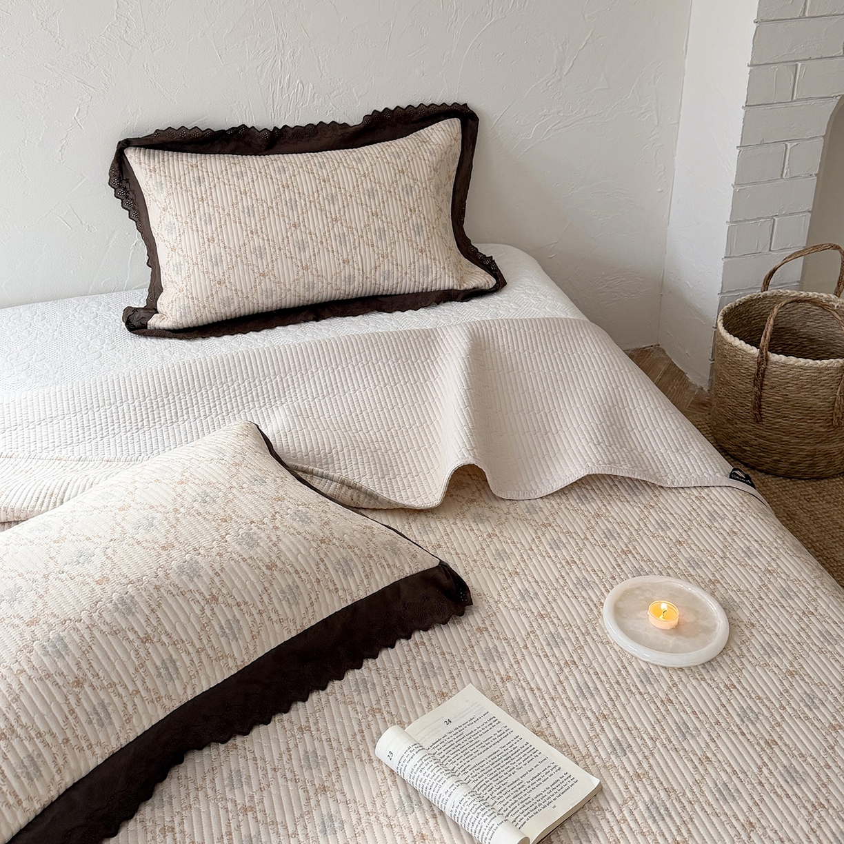 91家纺网 家纺一手货源 找家纺 桃子家居 2026新款韩版纯棉花边法式花卉碎花水洗原生态纯棉棉麻多功能床盖三件套 棉麻床盖-浅语