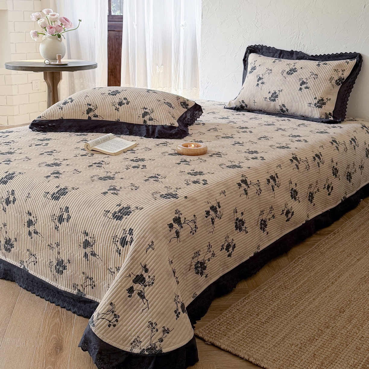 91家纺网 家纺一手货源 找家纺 桃子家居 2026新款韩版纯棉花边法式花卉碎花水洗原生态纯棉棉麻多功能床盖三件套 棉麻床盖-拾穗咖