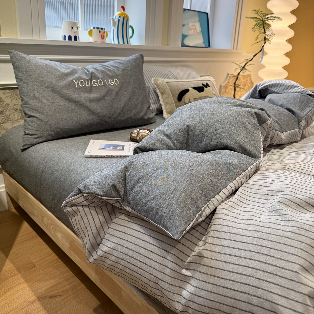 91家纺网 家纺一手货源 找家纺 （总）曼町家居 2026新款针织半边绒贝壳边盖毯毯子