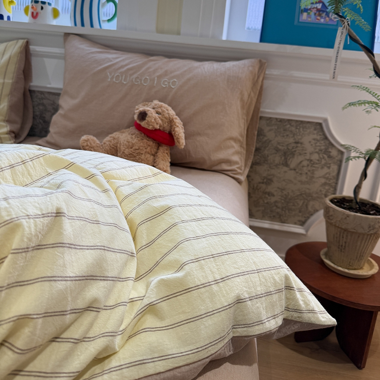 91家纺网 家纺一手货源 找家纺 曼町家居 2026春夏新款全棉纯棉色织水洗棉字母刺绣四件套 浅夏