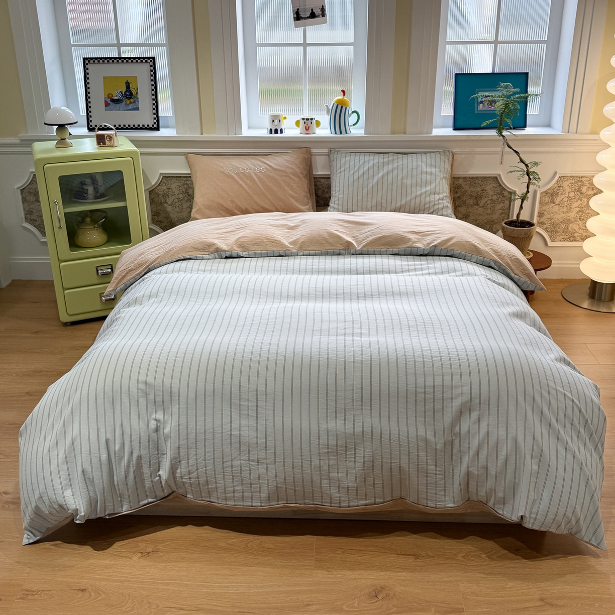 91家纺网 家纺一手货源 找家纺 曼町家居 2026春夏新款全棉纯棉色织水洗棉字母刺绣四件套 海盐