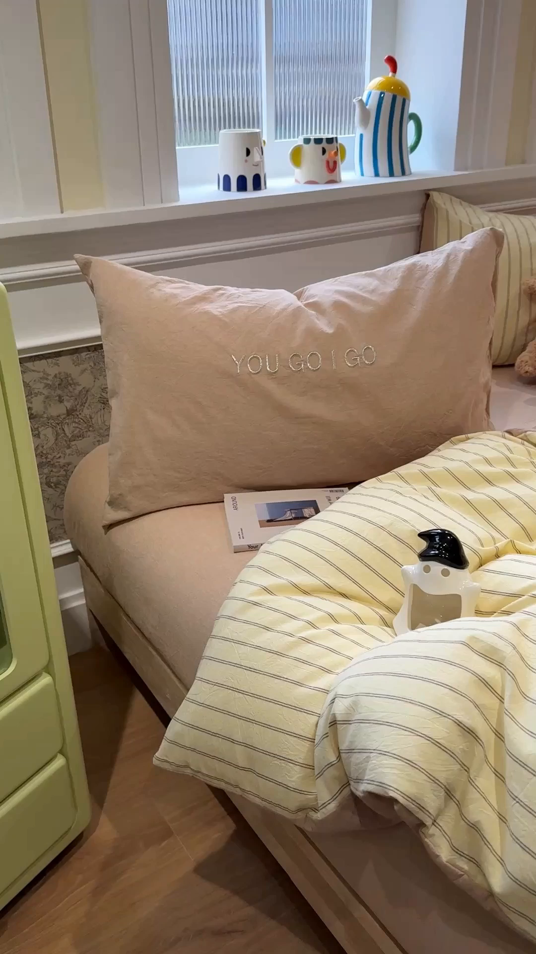 91家纺网 家纺一手货源 找家纺 曼町家居 2026春夏新款全棉纯棉色织水洗棉字母刺绣四件套 浅夏