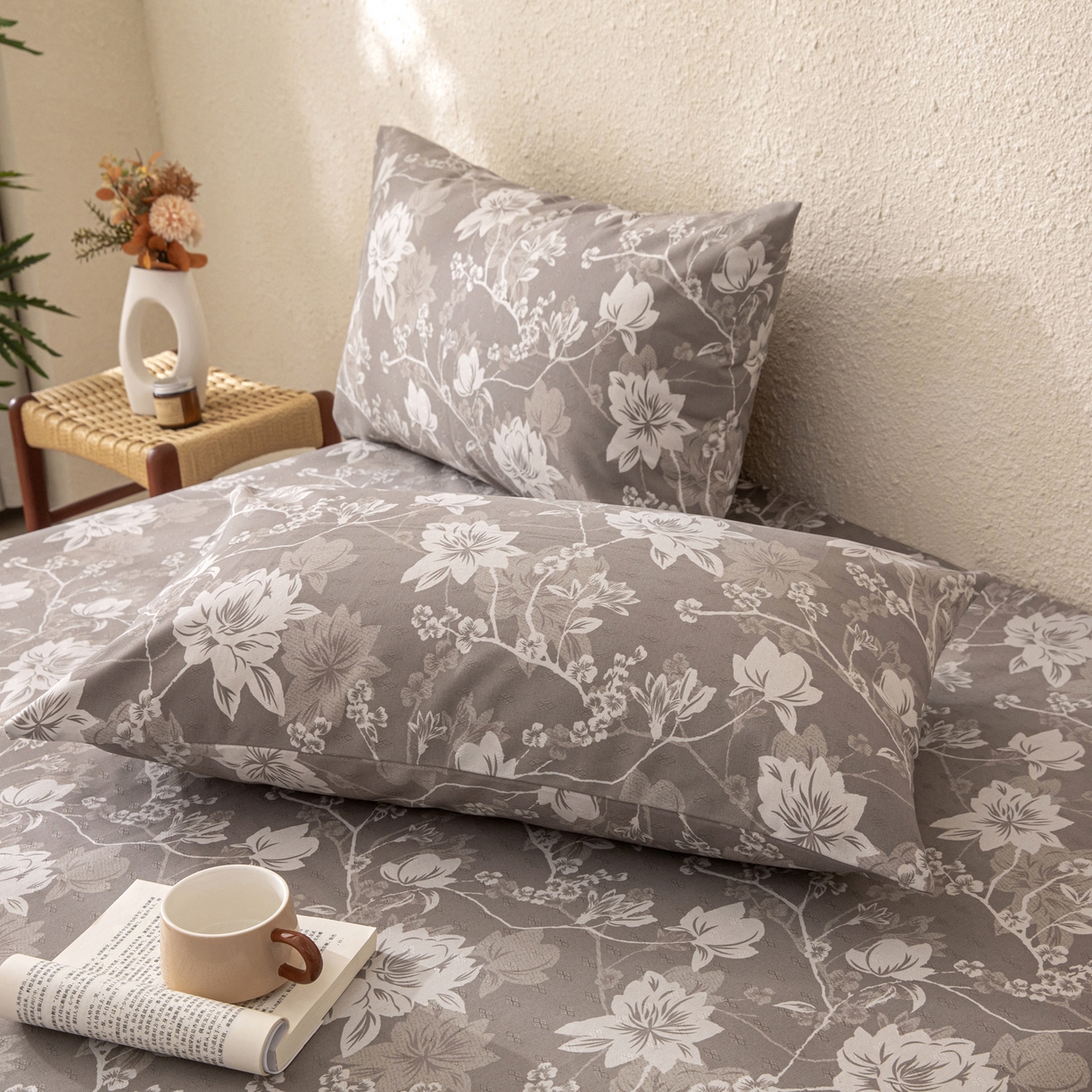 91家纺网 家纺一手货源 找家纺 首爱家纺 2026新款棉麻老粗布床单凉席 墨棠