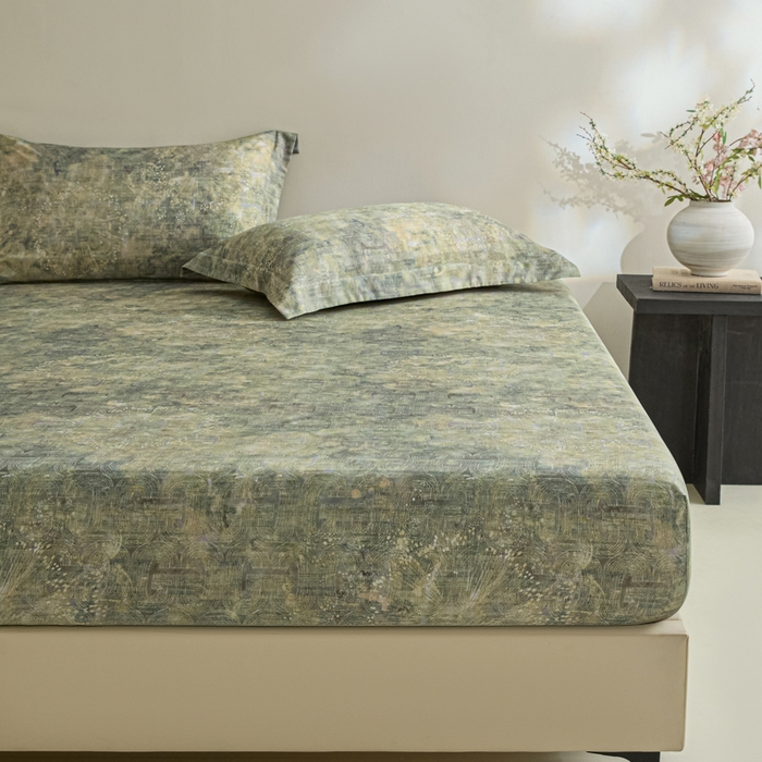 91家纺网 家纺一手货源 找家纺 禾时 2026春夏新款50s莱赛尔天丝床笠三件套床笠单件 印象空间（绿）