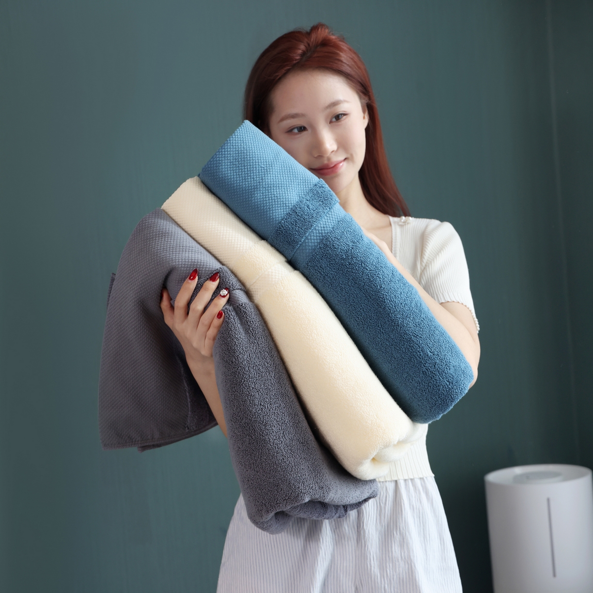 91家纺网 家纺一手货源 找家纺 朴尔家纺-毛巾被 2026年新品悠哲系列纯色全棉纯棉缎档加大加厚浴巾 组合图仅供参考不可下单 90x180cm/条