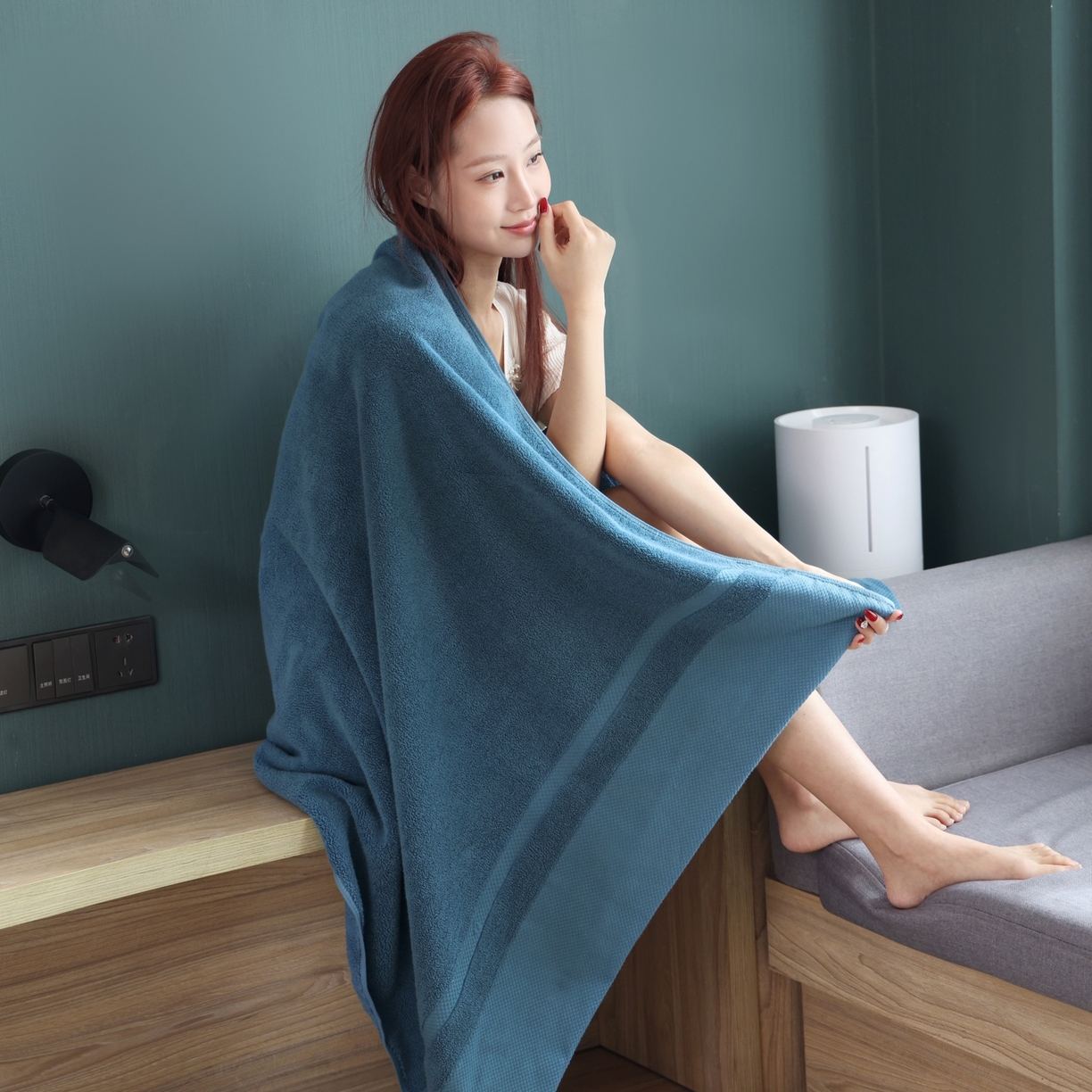 91家纺网 家纺一手货源 找家纺 朴尔家纺-毛巾被 2026年新品悠哲系列纯色全棉纯棉缎档加大加厚浴巾 悠哲-秘静蓝 90x180cm/条