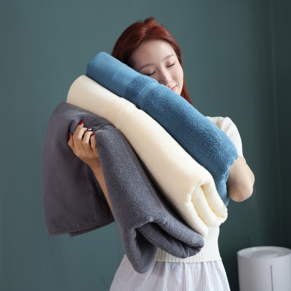 91家纺网 家纺一手货源 找家纺 朴尔家纺-毛巾被 2026年新品悠哲系列纯色全棉纯棉缎档加大加厚浴巾 组合图仅供参考不可下单 90x180cm/条