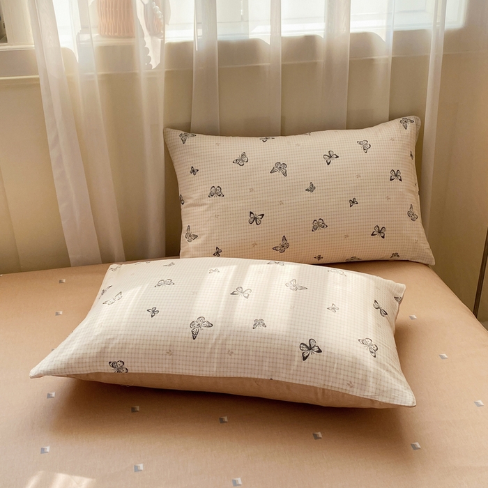 91家纺网 家纺一手货源 找家纺 红日子纺织品 2026新款小清新12868全棉纯棉学生卡通款四件套 南山蝴蝶