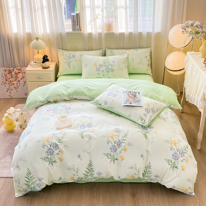 91家纺网 家纺一手货源 找家纺 红日子纺织品 2026新款小清新12868全棉纯棉学生卡通款四件套 拾光花间