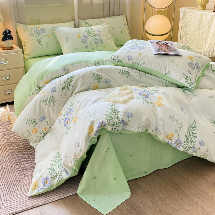 91家纺网 家纺一手货源 找家纺 红日子纺织品 2026新款小清新12868全棉纯棉学生卡通款四件套 拾光花间