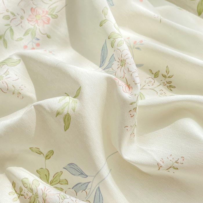 91家纺网 家纺一手货源 找家纺 红日子纺织品 2026新款小清新12868全棉纯棉学生卡通款四件套 遥遥花期