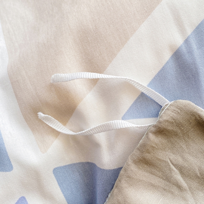 91家纺网 家纺一手货源 找家纺 红日子纺织品 2026新款小清新12868全棉纯棉学生卡通款四件套 悠然海岸