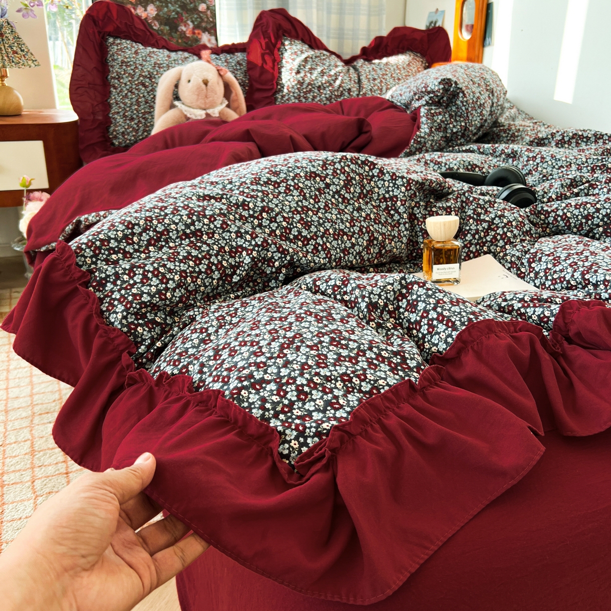 91家纺网 家纺一手货源 找家纺 花伞家居 2026新款韩系复古碎花古法水洗棉大花边四件套含买家秀 兰絮语-红