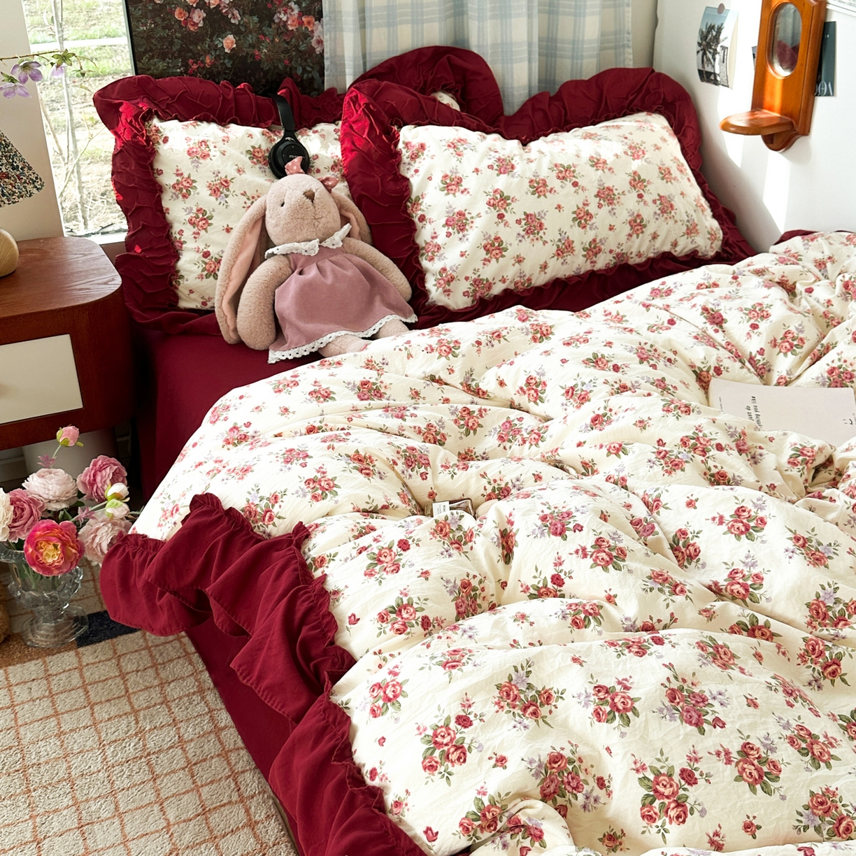 91家纺网 家纺一手货源 找家纺 花伞家居 2026新款韩系复古碎花古法水洗棉大花边四件套含买家秀 霓裳-白