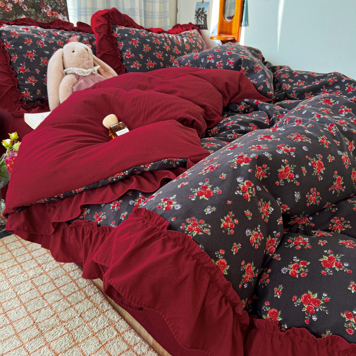 91家纺网 家纺一手货源 找家纺 花伞家居 2026新款韩系复古碎花古法水洗棉大花边四件套含买家秀 霓裳-红