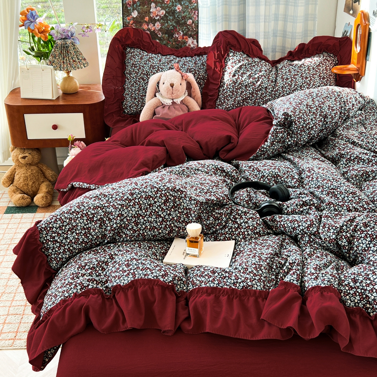 91家纺网 家纺一手货源 找家纺 花伞家居 2026新款韩系复古碎花古法水洗棉大花边四件套含买家秀 兰絮语-红