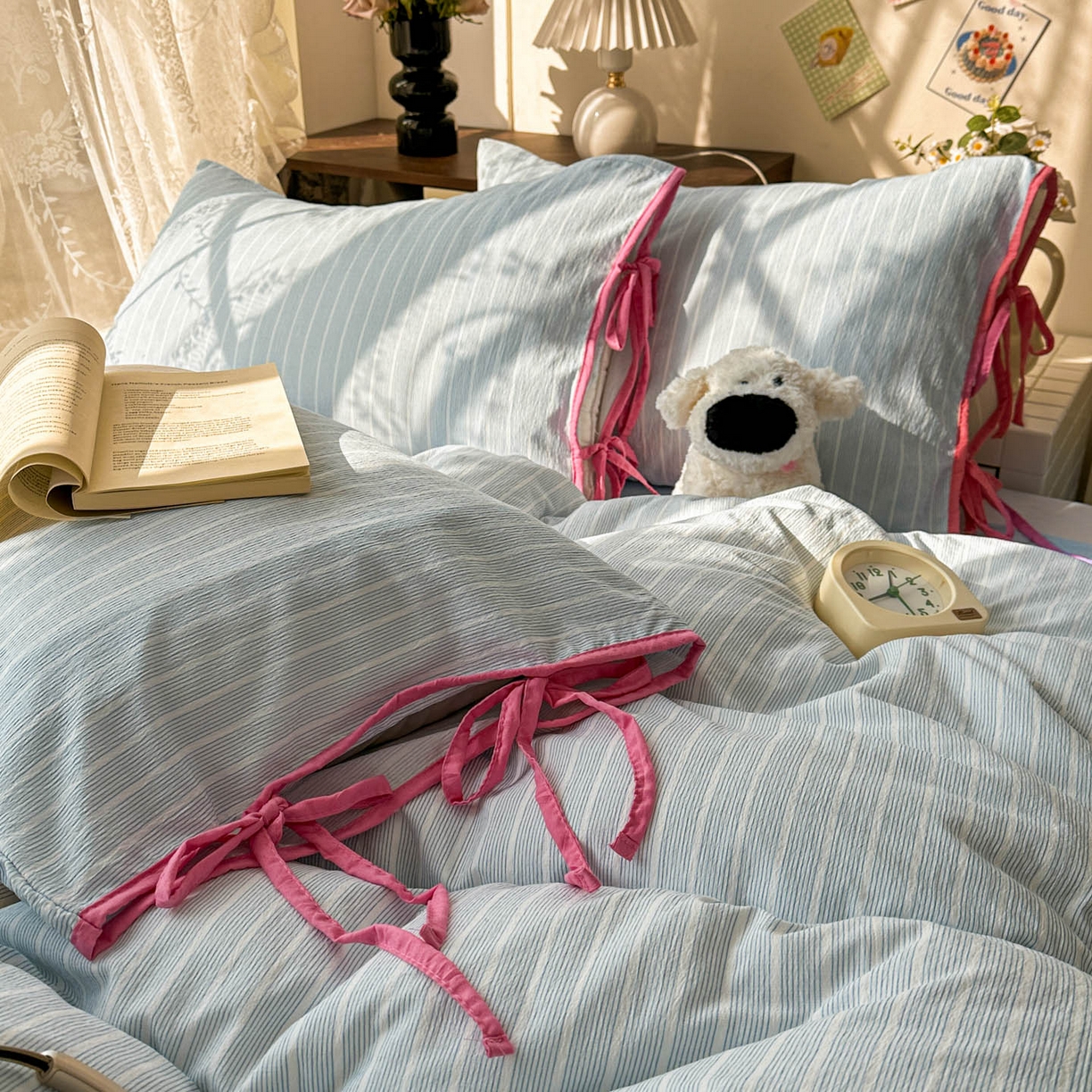 91家纺网 家纺一手货源 找家纺 花伞家居 2026新款小红书系带蝴蝶结双层纱四件套含买家秀 软果酱-蓝条纹