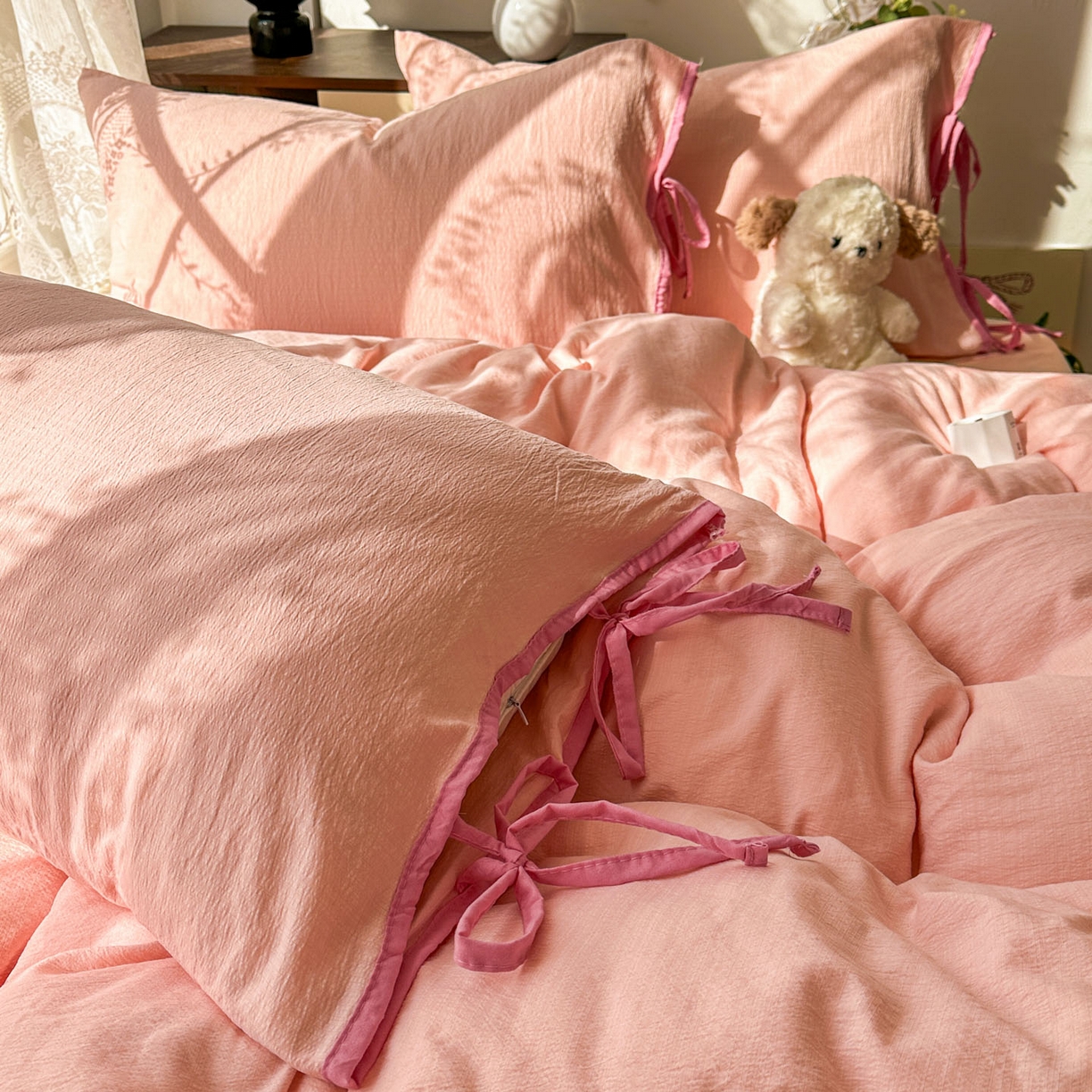 91家纺网 家纺一手货源 找家纺 花伞家居 2026新款小红书系带蝴蝶结双层纱四件套含买家秀 软果酱-玉