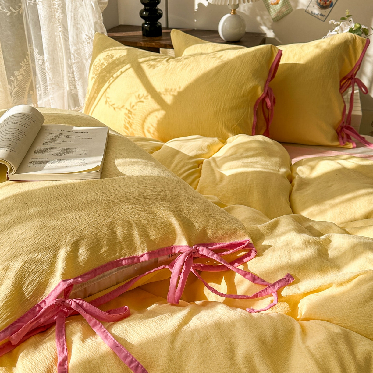 91家纺网 家纺一手货源 找家纺 花伞家居 2026新款小红书系带蝴蝶结双层纱四件套含买家秀 软果酱-茉莉黄玉