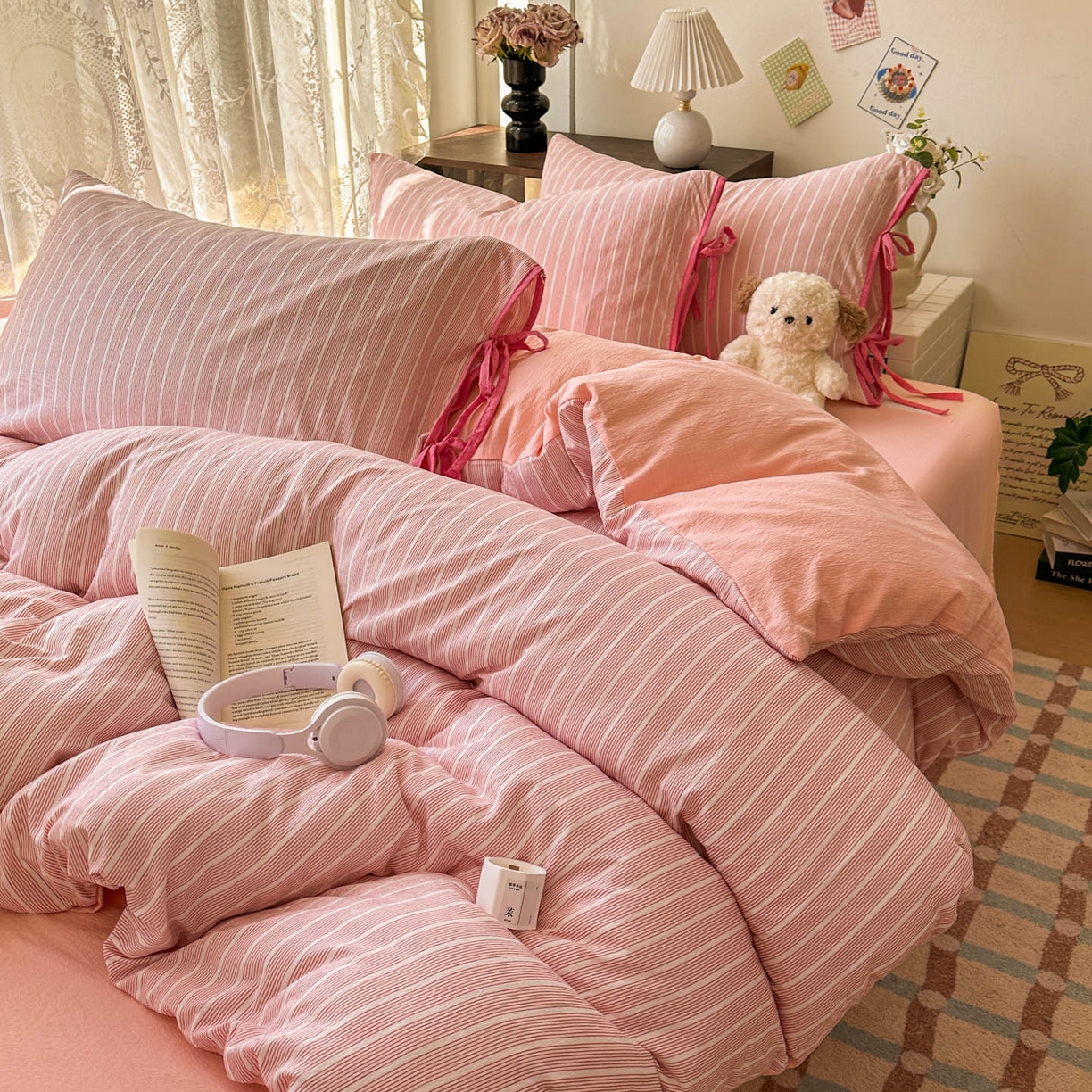 91家纺网 家纺一手货源 找家纺 花伞家居 2026新款小红书系带蝴蝶结双层纱四件套含买家秀 软果酱-粉条纹