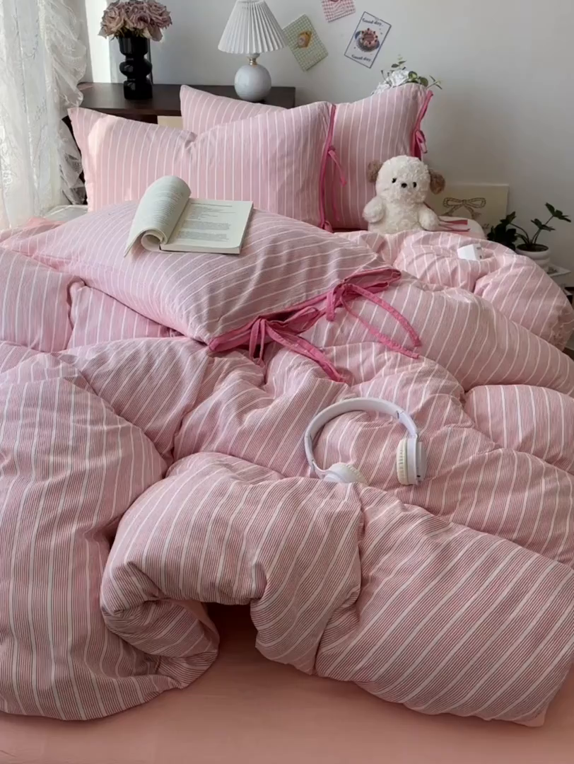 91家纺网 家纺一手货源 找家纺 花伞家居 2026新款小红书系带蝴蝶结双层纱四件套含买家秀 软果酱-粉条纹
