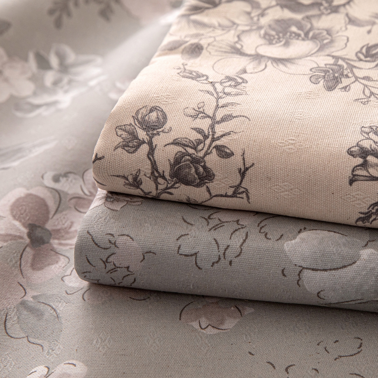 91家纺网 家纺一手货源 找家纺 金泰莱 2026新款棉麻老粗布床单亚麻老粗布凉席 烟樱