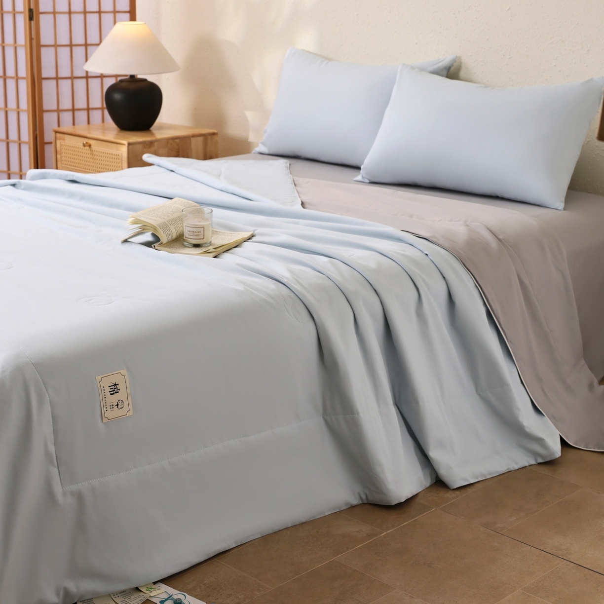 91家纺网 家纺一手货源 找家纺 盛凡家纺 2026新款A类133*72里外全棉100%棉花夏被四件套夏凉被空调被子被芯 花青兰+幻影灰