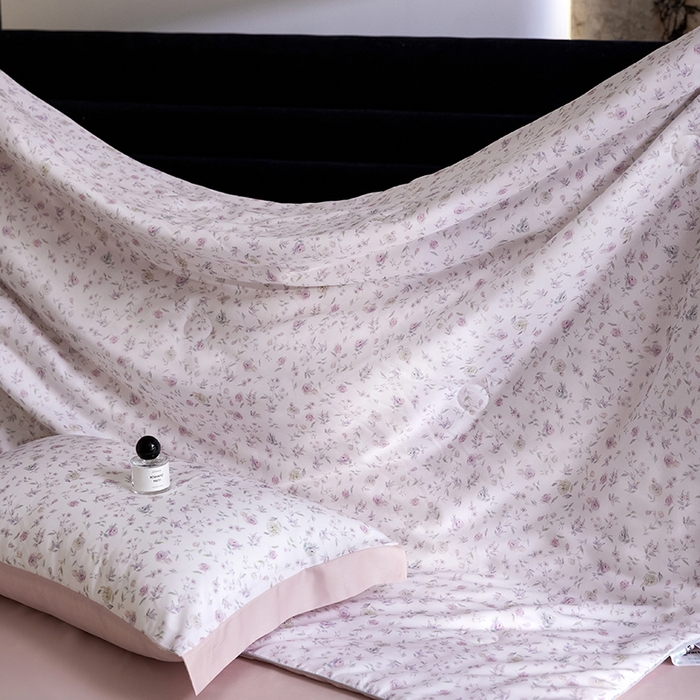 91家纺网 家纺一手货源 找家纺 慕梵家居 2026春夏新款100%莱赛尔天丝夏被空调被夏凉被四件套 花絮蔓