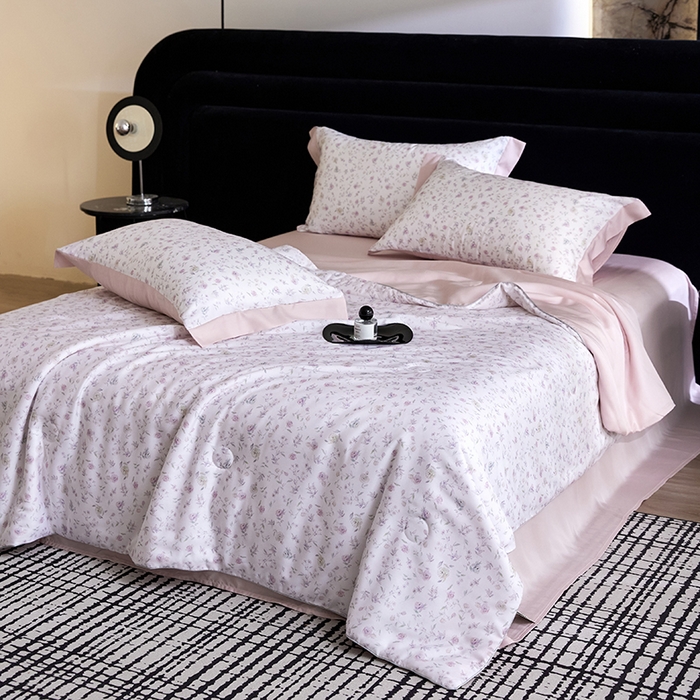 91家纺网 家纺一手货源 找家纺 慕梵家居 2026春夏新款100%莱赛尔天丝夏被空调被夏凉被四件套 花絮蔓