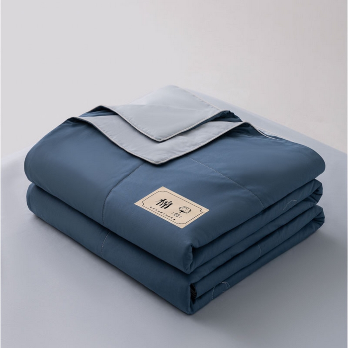 91家纺网 家纺一手货源 找家纺 盛凡家纺 2026新款A类133*72里外全棉100%棉花夏被四件套夏凉被空调被子被芯 深睡蓝