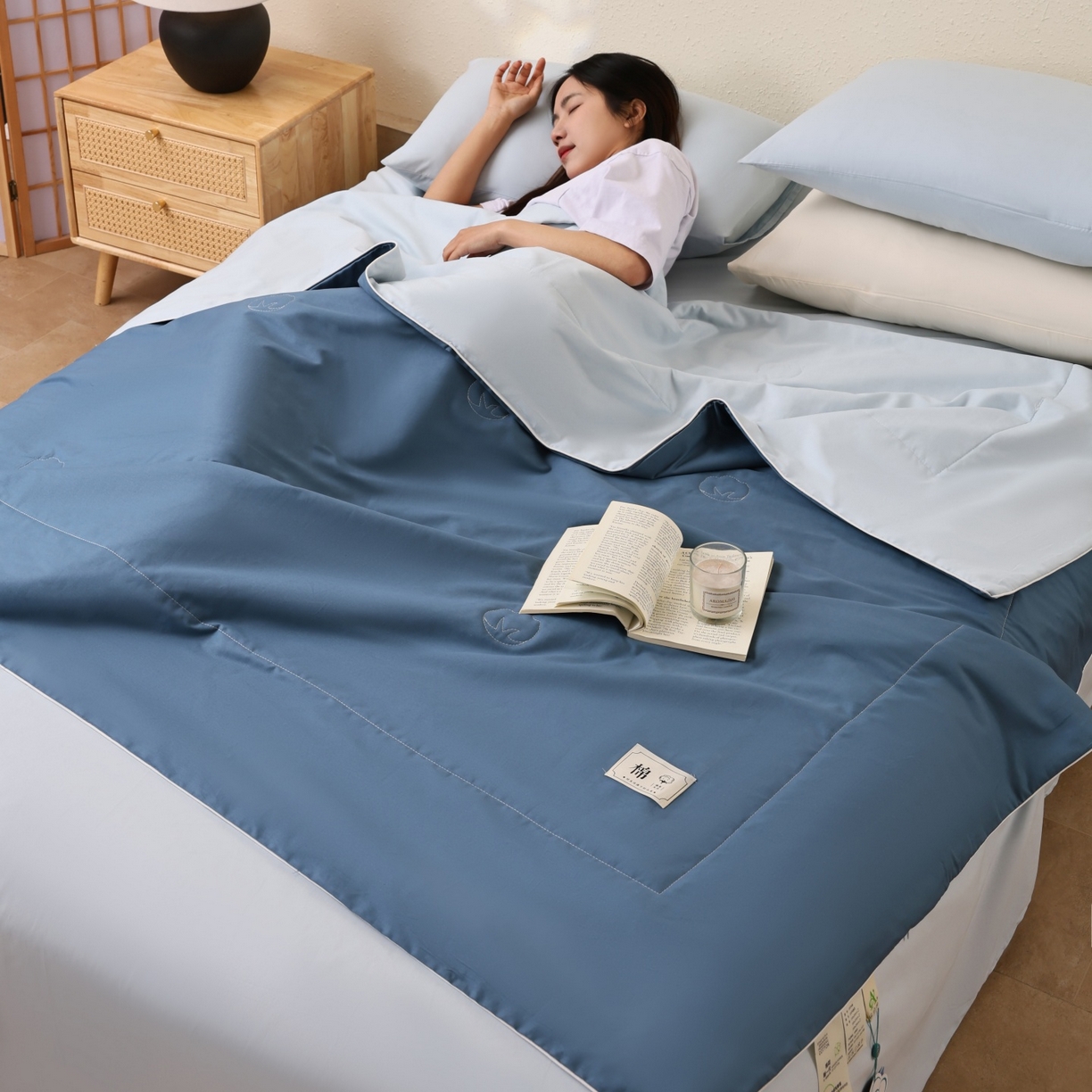 91家纺网 家纺一手货源 找家纺 盛凡家纺 2026新款A类133*72里外全棉100%棉花夏被四件套夏凉被空调被子被芯 深睡蓝
