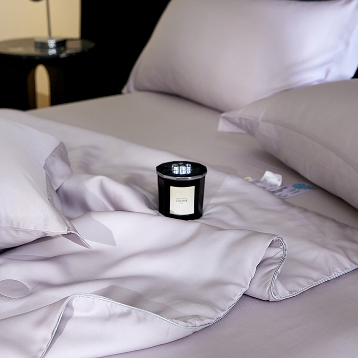 91家纺网 家纺一手货源 找家纺 慕梵家居 2026春夏新款100%莱赛尔天丝夏被空调被夏凉被四件套 经典灰