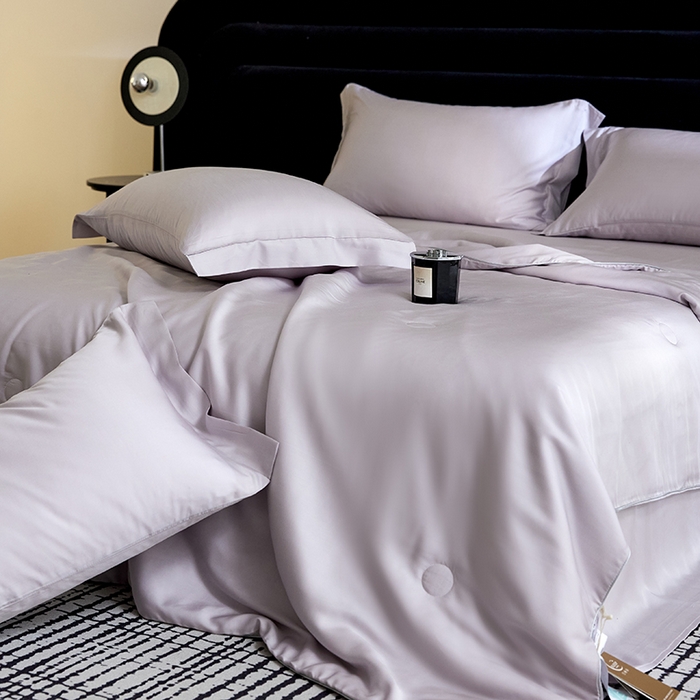 91家纺网 家纺一手货源 找家纺 慕梵家居 2026春夏新款100%莱赛尔天丝夏被空调被夏凉被四件套 经典灰