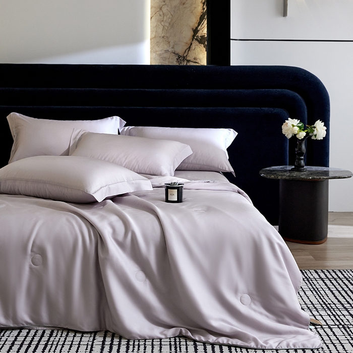 91家纺网 家纺一手货源 找家纺 慕梵家居 2026春夏新款100%莱赛尔天丝夏被空调被夏凉被四件套 经典灰