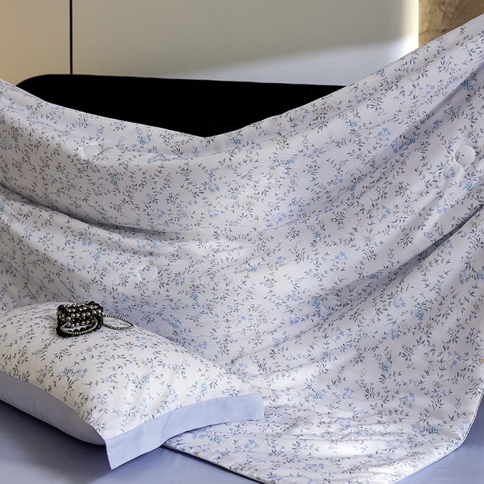 91家纺网 家纺一手货源 找家纺 慕梵家居 2026春夏新款100%莱赛尔天丝夏被空调被夏凉被四件套 清枝雅絮