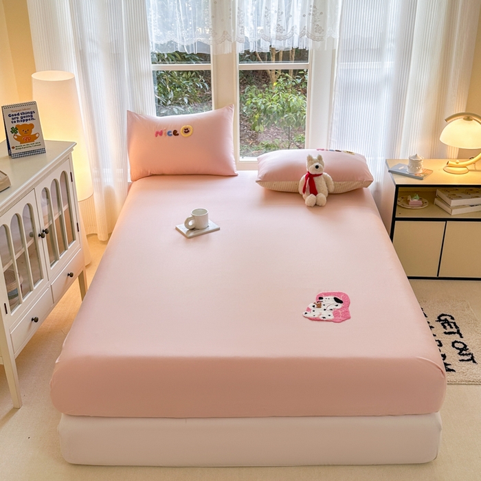 91家纺网 家纺一手货源 找家纺 （总）欣宜家纺 2026新款卡通全棉纯棉纯色绣花床垫保护套罩单床笠床笠单件单品床笠