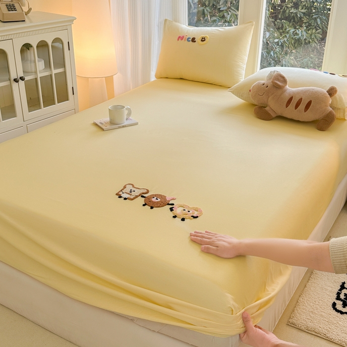 91家纺网 家纺一手货源 找家纺 （总）欣宜家纺 2026新款卡通全棉纯棉纯色绣花床垫保护套罩单床笠床笠单件单品床笠