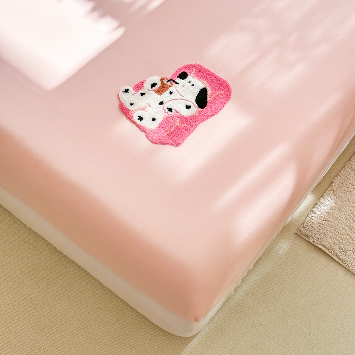 91家纺网 家纺一手货源 找家纺 欣宜家纺 2026新款卡通全棉纯棉纯色绣花床垫保护套罩单床笠床笠单件单品床笠 奶油粉