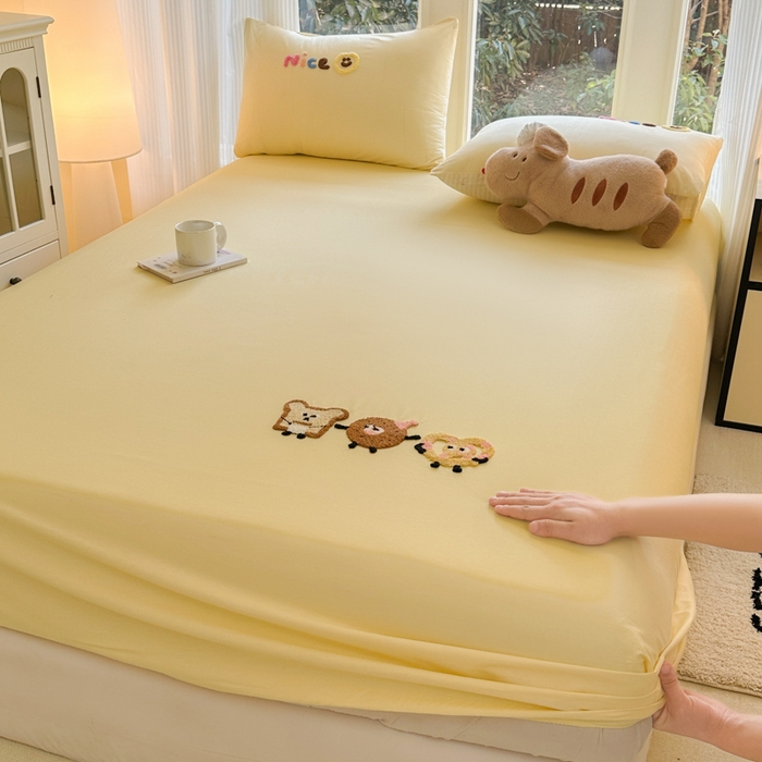 91家纺网 家纺一手货源 找家纺 欣宜家纺 2026新款卡通全棉纯棉纯色绣花床垫保护套罩单床笠床笠单件单品床笠 奶油黄