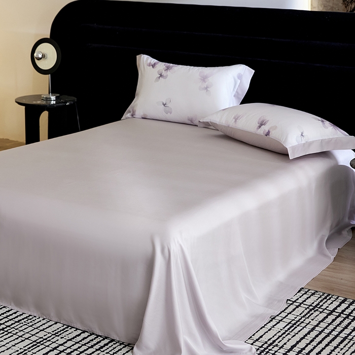 91家纺网 家纺一手货源 找家纺 慕梵家居 2026春夏新款100%莱赛尔天丝夏被空调被夏凉被四件套 雾蝶花