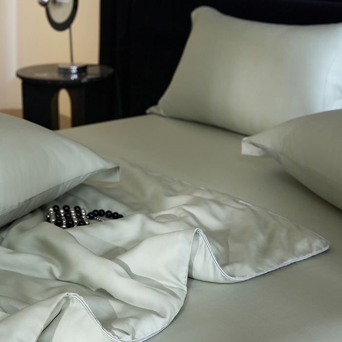 91家纺网 家纺一手货源 找家纺 慕梵家居 2026春夏新款100%莱赛尔天丝夏被空调被夏凉被四件套 悠然绿