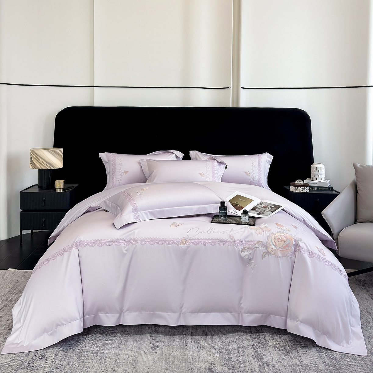 91家纺网 家纺一手货源 找家纺 欣宜家纺 2026新款100支贡缎长绒棉纯棉无纸刺绣软绣花四件套高端礼盒-蝶曼影 蝶曼影-梦幻紫