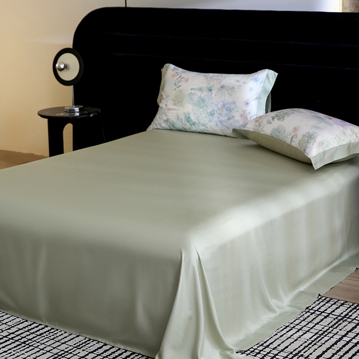 91家纺网 家纺一手货源 找家纺 慕梵家居 2026春夏新款100%莱赛尔天丝夏被空调被夏凉被四件套 早春的树-绿