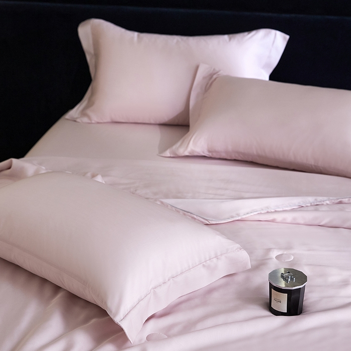 91家纺网 家纺一手货源 找家纺 慕梵家居 2026春夏新款100%莱赛尔天丝夏被空调被夏凉被四件套 珍珠腮红